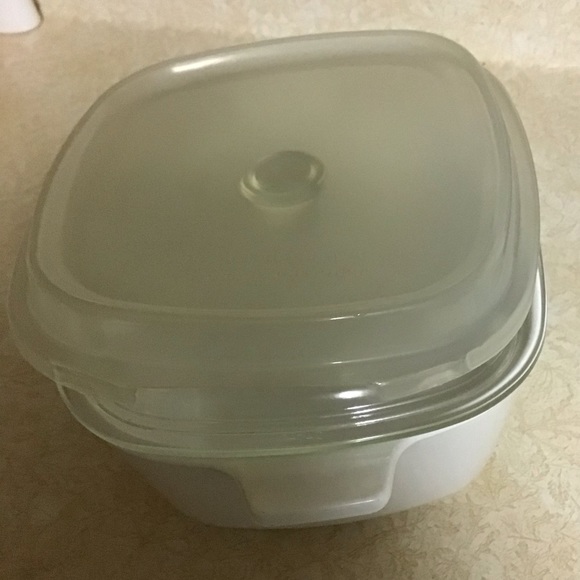 CORNING WARE w/ glass lid & plastic storage lid 1 3/4 quart size cornflower blue - Picture 2 of 8